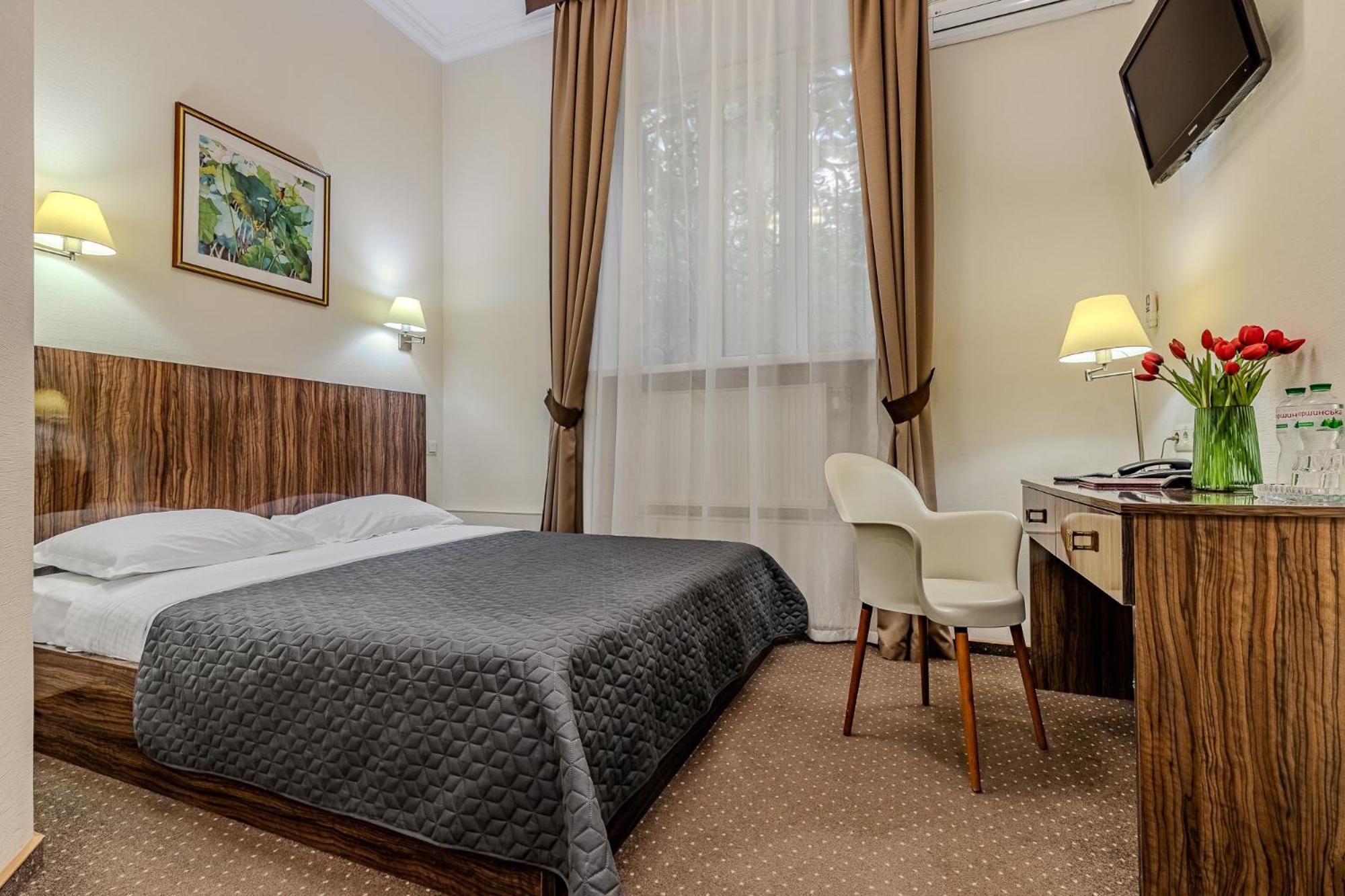 Gallery Hotel Gintama Apgrade Kyjev Pokoj fotografie